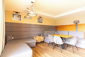 Grand Apartments - Blue Marlin Luxury