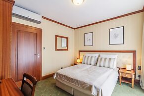 Grand Apartments - Blue Marlin Luxury