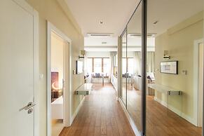 Grand Apartments - Blue Marlin Luxury