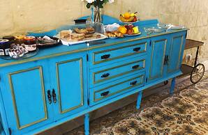 Lee's House Bed & Breakfast Sliema