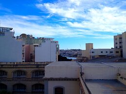 Lee's House Bed & Breakfast Sliema