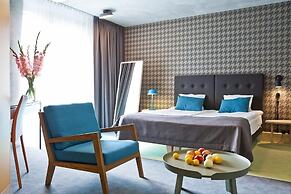 KURSHI Hotel & SPA