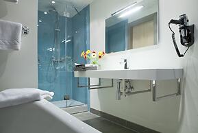 KURSHI Hotel & SPA