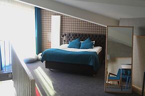 KURSHI Hotel & SPA