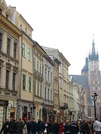 Royal Route 29 Comfort Rooms