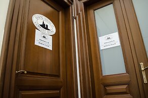 Royal Route 29 Comfort Rooms