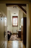 Royal Route 29 Comfort Rooms