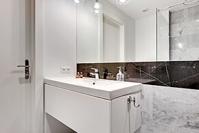 Grand Apartments - Wave