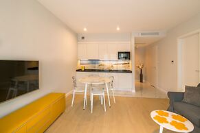 Grand Apartments - Wave