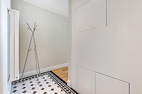 Grand Apartments - Wave