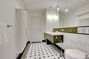 Grand Apartments - Wave