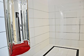 Grand Apartments - Wave