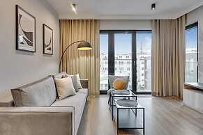 Grand Apartments - Wave