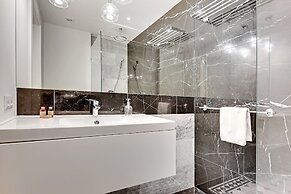 Grand Apartments - Wave