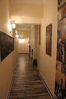 Victoria House Hostel