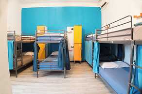 Victoria House Hostel