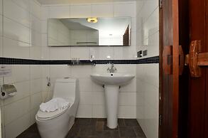 Lap Roi Karon Beachfront