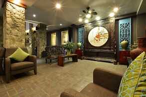 Lap Roi Karon Beachfront