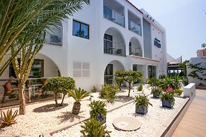 Apartamentos Sal Rossa