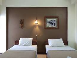 Royal thapae gate guesthouse