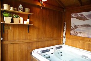 Gamila Rocks Mountain Hotel