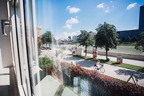 myNext - Riverside Hotel Salzburg