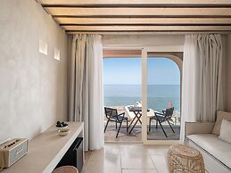 The Theodore Boutique Hotel