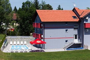 Plitvice Palace