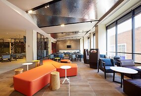 Holiday Inn Express Adelaide City Centre by IHG