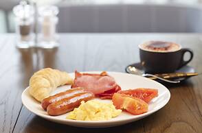 Holiday Inn Express Adelaide City Centre by IHG