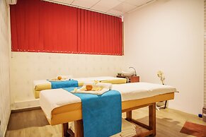 Golden Tulip Le Diplomate Cotonou