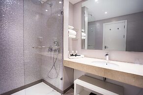 Golden Tulip Le Diplomate Cotonou