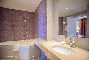 Golden Tulip Le Diplomate Cotonou