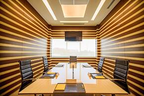 Golden Tulip Le Diplomate Cotonou