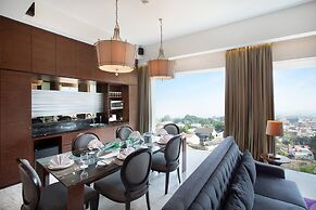 Holiday Inn Bandung Pasteur by IHG