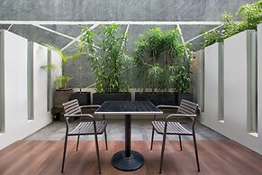 Holiday Inn Bandung Pasteur by IHG