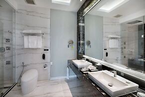 Holiday Inn Bandung Pasteur by IHG