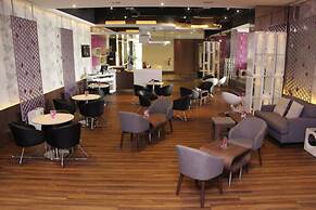 Holiday Inn Bandung Pasteur by IHG