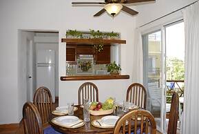 Las Palmas Condominio