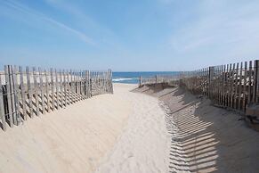 Bimini 105 2 Bedroom Condo by RedAwning