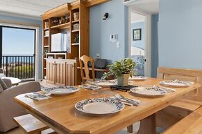 Bimini 105 2 Bedroom Condo by RedAwning