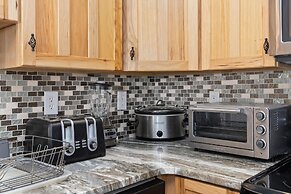 Bimini 105 2 Bedroom Condo by RedAwning