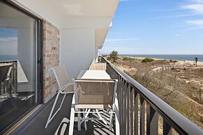 Bimini 105 2 Bedroom Condo by RedAwning