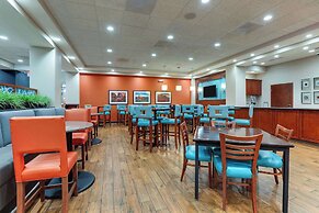 Drury Inn & Suites Phoenix Chandler Fashion Center