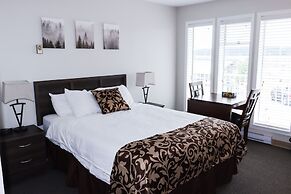 Sportsman's Inn on the Harbour Front