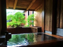 Kutsurogijuku Chiyotaki