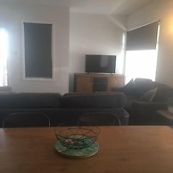 Penguin Seaside Motel