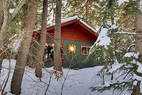 Treehouse by the Stream
