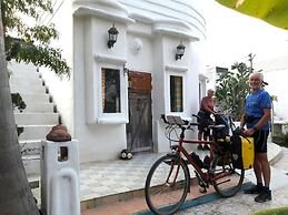 Scenic Riverside Resort