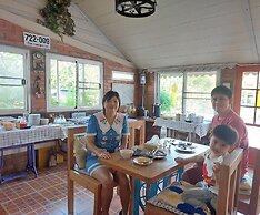 Scenic Riverside Resort